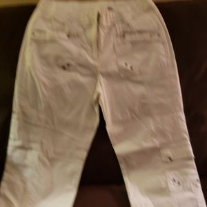 Ladies Chico's size 1 convertible pants